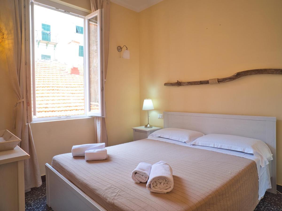 2 Passi Dal Mare Hotel Finale Ligure Buitenkant foto